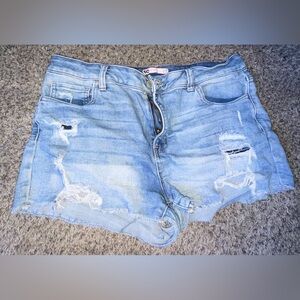 SO High Rise Shorts size 17/33